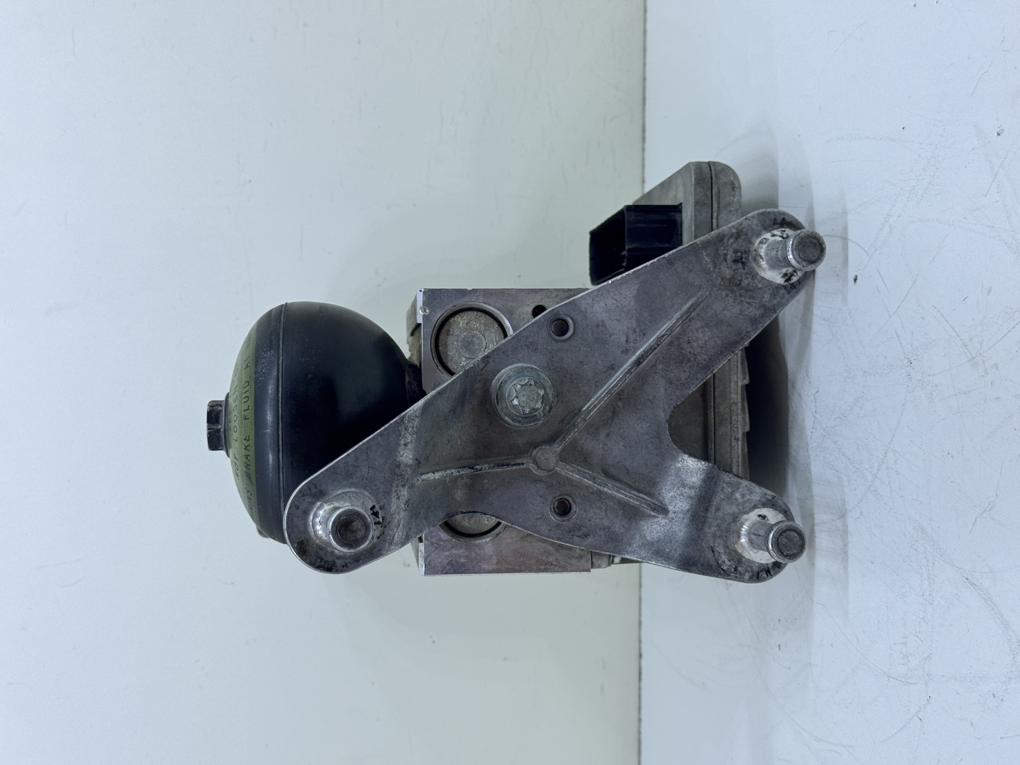 A0054319612 ABS / SBC Beyni gerçek ürün fotoğrafı